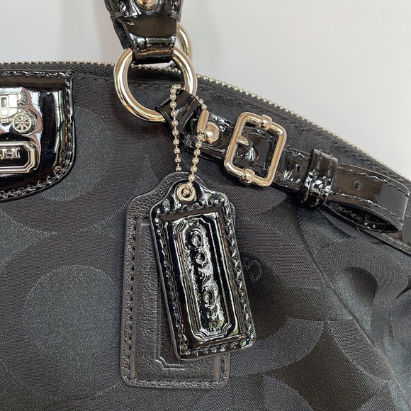 Coach | Lindsey Satchel in Sateen Op Art Jacquard | Style No 18649 - Picture 8 of 13